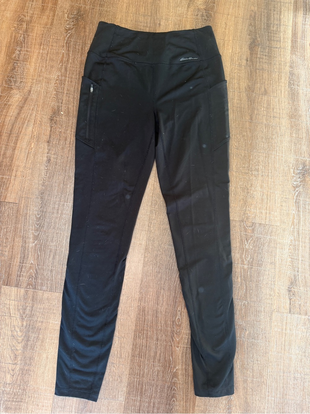 Eddie Bauer Black Performance Leggings with Side Pockets and fleece lining MT